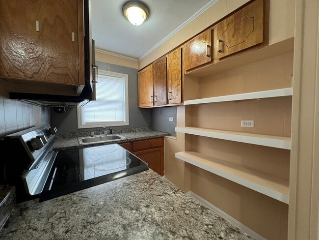 property at 47 Mulberry St