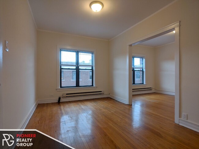 813 W Waveland Ave, Unit 819-N3 in Chicago, IL - Foto de edificio - Building Photo