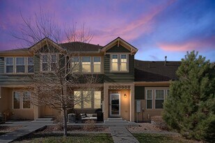 5864 S Taft Ct in Littleton, CO - Building Photo