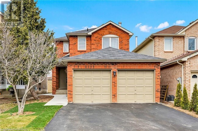 property at 3608 Cherrington Crescent