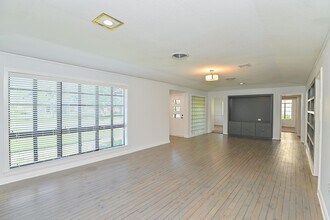 3742 Charleston St in Houston, TX - Building Photo - Building Photo