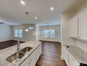 5067 Trailwater Dr in Nashville, TN - Building Photo - Building Photo