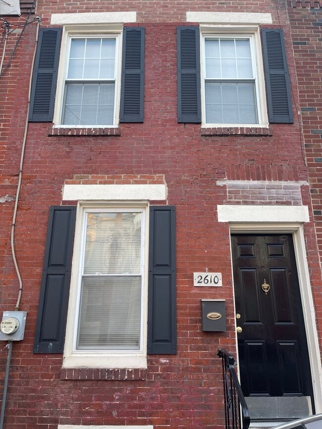 property at 2610 E Madison St