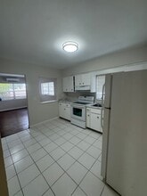 5410 NE 22nd Terrace, Unit Unit 12 in Fort Lauderdale, FL - Foto de edificio - Building Photo