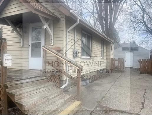 724 Cawood St in Lansing, MI - Building Photo - Building Photo