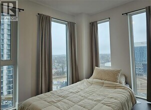 25 Wellington St S in Kitchener, ON - Building Photo - Building Photo