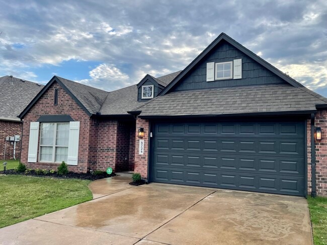 4724 S 180th E Ave in Tulsa, OK - Building Photo - Building Photo