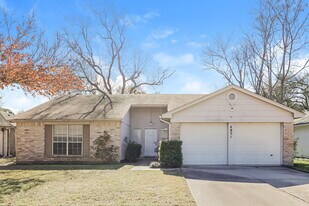 4831 Owens Creek Ln, Unit 8 in Spring, TX - Building Photo