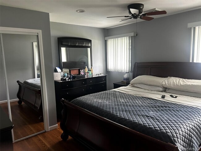 property at 31 Starlight Dr