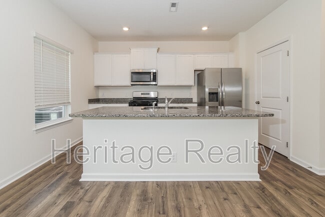 1005 Curly Top Ln in Knoxville, TN - Building Photo - Building Photo