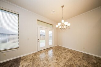 17016 Barcelona Dr in Oklahoma City, OK - Building Photo - Building Photo