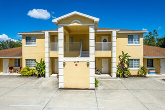 4137 Skyline Blvd in Cape Coral, FL - Building Photo - Building Photo