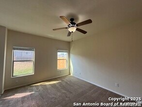 8711 Azul Sky Ct in Converse, TX - Building Photo - Building Photo