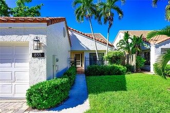 855 Reef Point Cir in Naples, FL - Building Photo - Building Photo