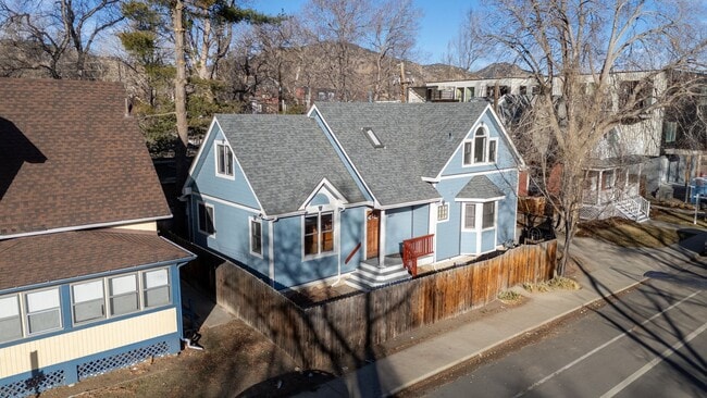 property at 1605 17th St