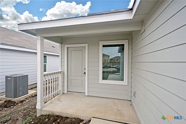 3748 Axis Hl St in New Braunfels, TX - Building Photo - Building Photo