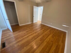 1442 Calgary Way in Bowling Green, KY - Building Photo - Building Photo