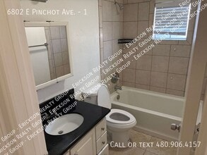 6802 E Pinchot Ave in Scottsdale, AZ - Building Photo - Building Photo