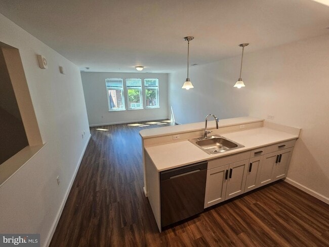 property at 200 Hamilton Ave