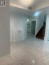 16 Attview Crescent in Brampton, ON - Building Photo - Building Photo