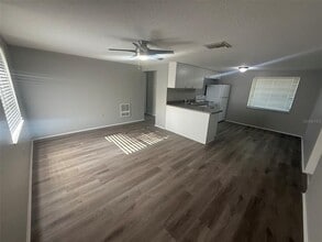 860 Michigan Ave in Englewood, FL - Building Photo - Building Photo