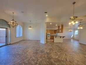 7327 Rodgers Dr in Panama City, FL - Foto de edificio - Building Photo