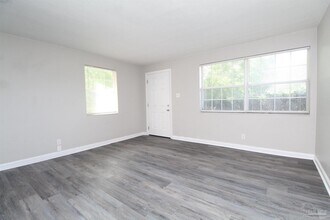 610 Herschel St in Pensacola, FL - Building Photo - Building Photo