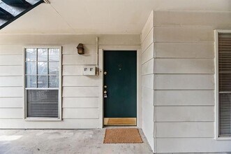 4901 Bryce Ave in Fort Worth, TX - Building Photo - Building Photo