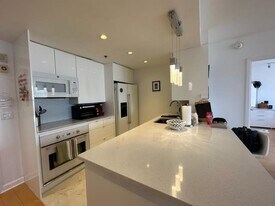 1 2nd St in Jersey City, NJ - Building Photo