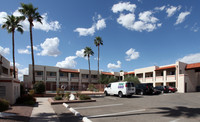 Sierra Madre Condos in Tucson, AZ - Foto de edificio - Building Photo