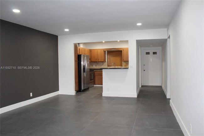 property at 5140 SW 40th Ave