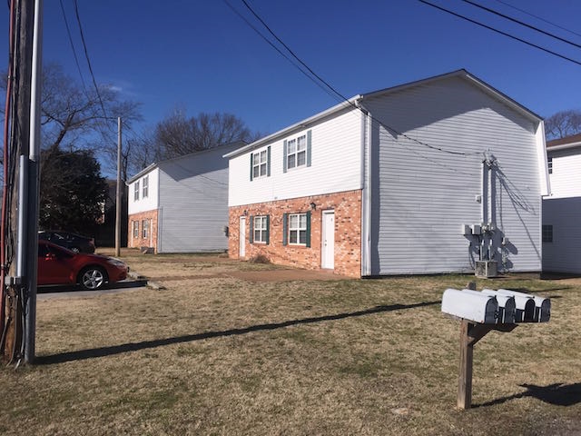 Foxworth Apartments in Jackson, TN - Building Photo - Building Photo