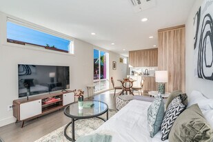 4301 Dayton Ave N, Unit SI ID1036016P in Seattle, WA - Building Photo