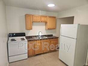 2009 Terril Ln in Louisville, KY - Building Photo - Building Photo