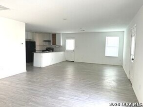 2819 Gustavo Dr in Converse, TX - Building Photo - Building Photo