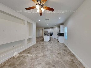 17517 W Bent Tree Dr, Unit 4B in Surprise, AZ - Building Photo - Building Photo