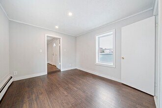 148 Boylston St, Unit 2 in Brookline, MA - Building Photo - Building Photo
