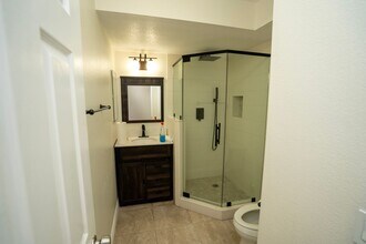 15488 Aveiro Rd in Fontana, CA - Building Photo - Building Photo