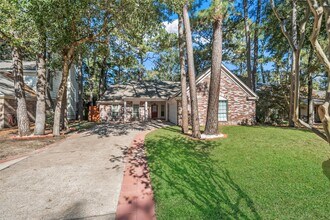 107 Sandpebble Dr in Spring, TX - Building Photo - Building Photo