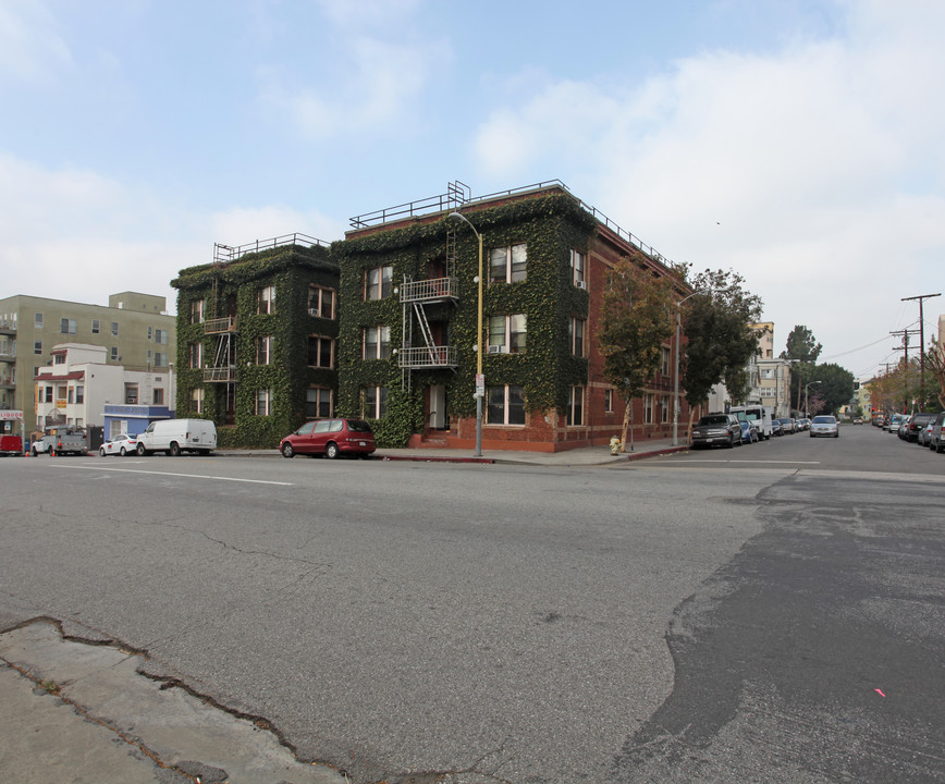 451 S Bixel St in Los Angeles, CA - Foto de edificio