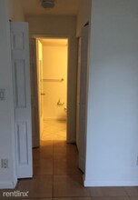 3399 Foxcroft Rd in Miramar, FL - Building Photo - Building Photo