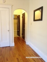 349 Pleasant St in Malden, MA - Building Photo - Building Photo