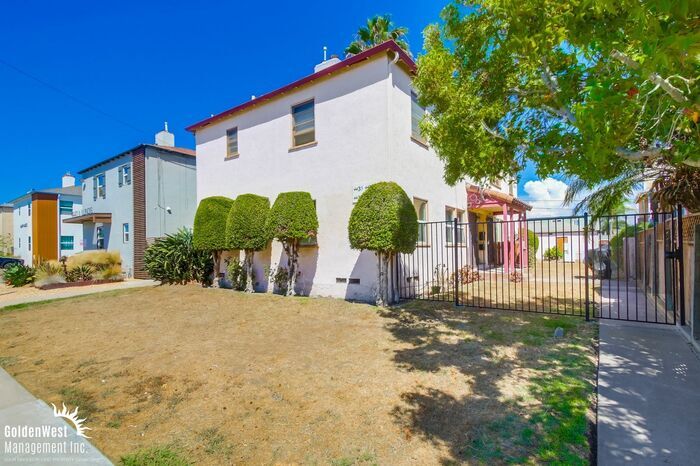 4439 Illinois St in San Diego, CA - Building Photo