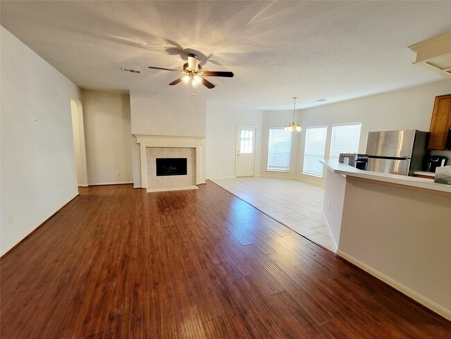 812 Featherbrook Ct in Sugar Land, TX - Building Photo - Building Photo