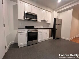 123 Sutherland Rd, Unit B in Boston, MA - Building Photo