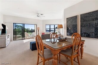 200 Vintage Cir in Naples, FL - Building Photo - Building Photo