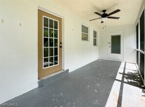 746 109th Ave N in Naples, FL - Building Photo - Building Photo