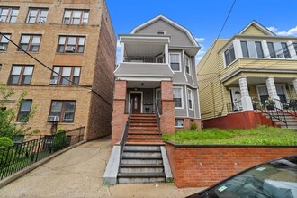 174 Fairview Ave, Unit 3236 in Jersey City, NJ - Building Photo - Building Photo