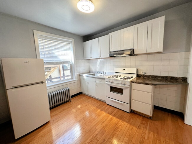 4010 N Bernard St in Chicago, IL - Building Photo - Building Photo