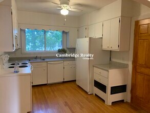 50 Marion Rd, Unit 1 in Arlington, MA - Building Photo - Building Photo